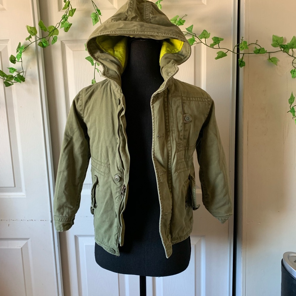 Gap kids puff jacket